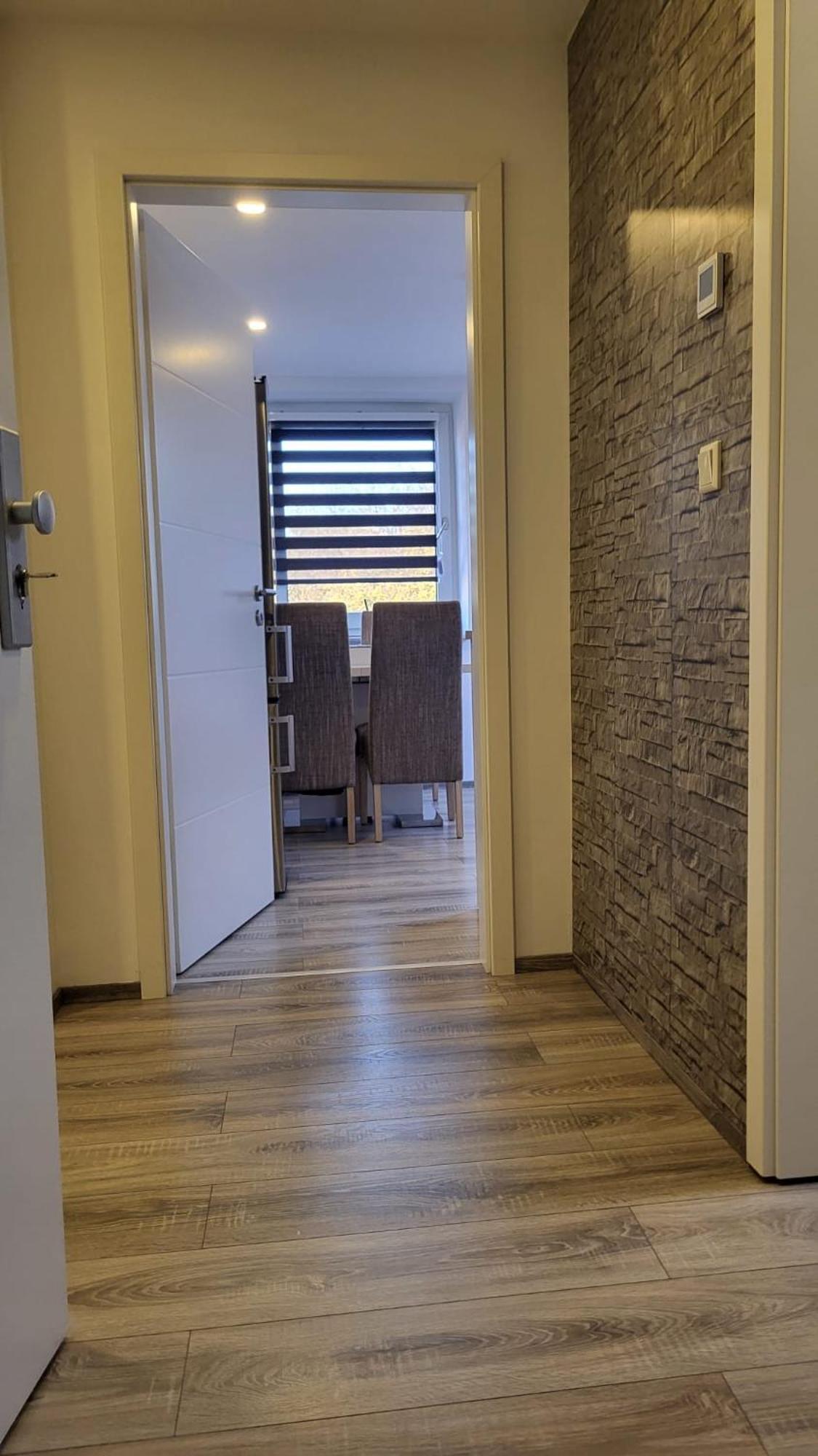 In Nrw Apartment *